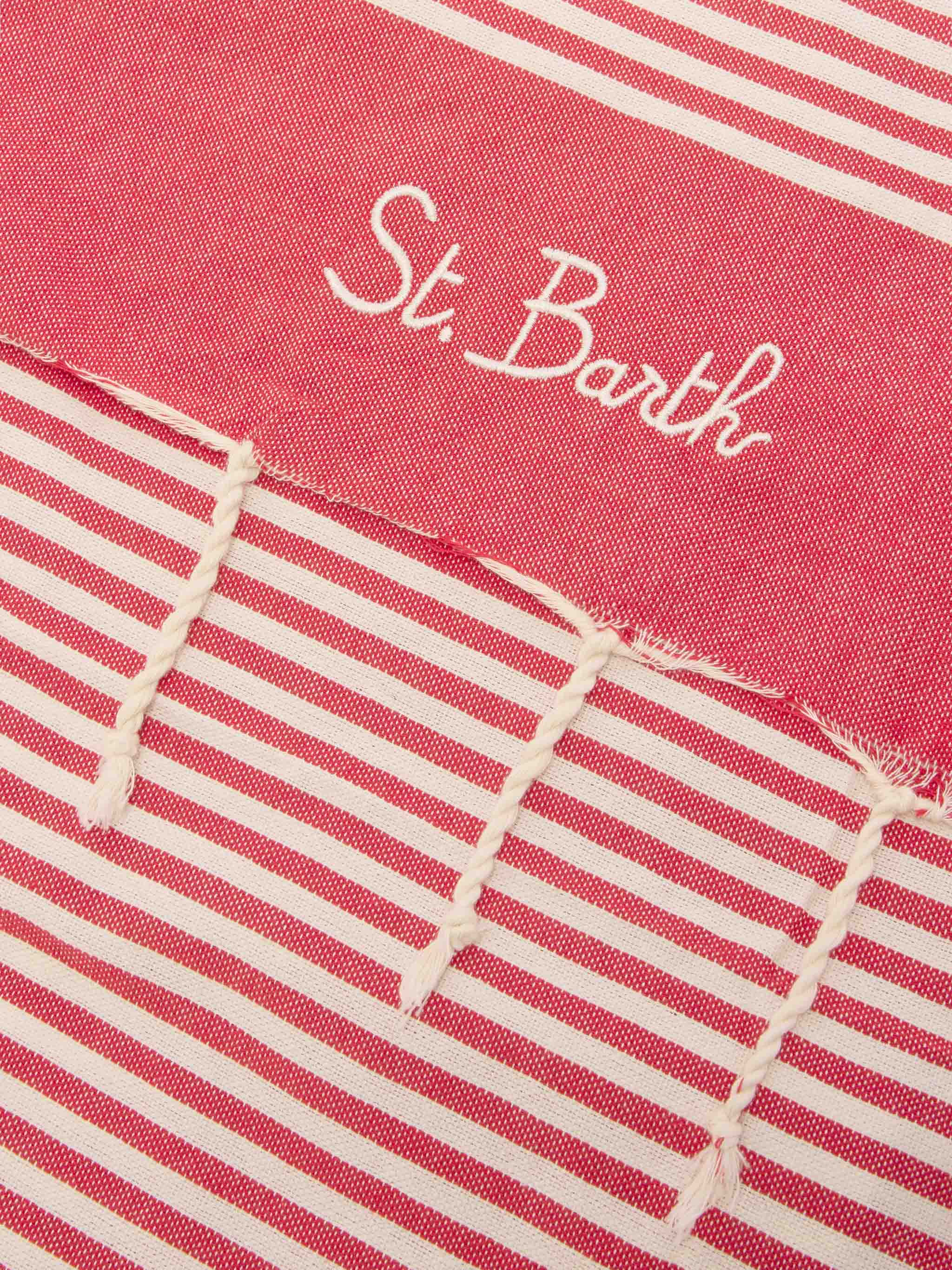 Foutas beach towel with small red and white stripes - Image 2