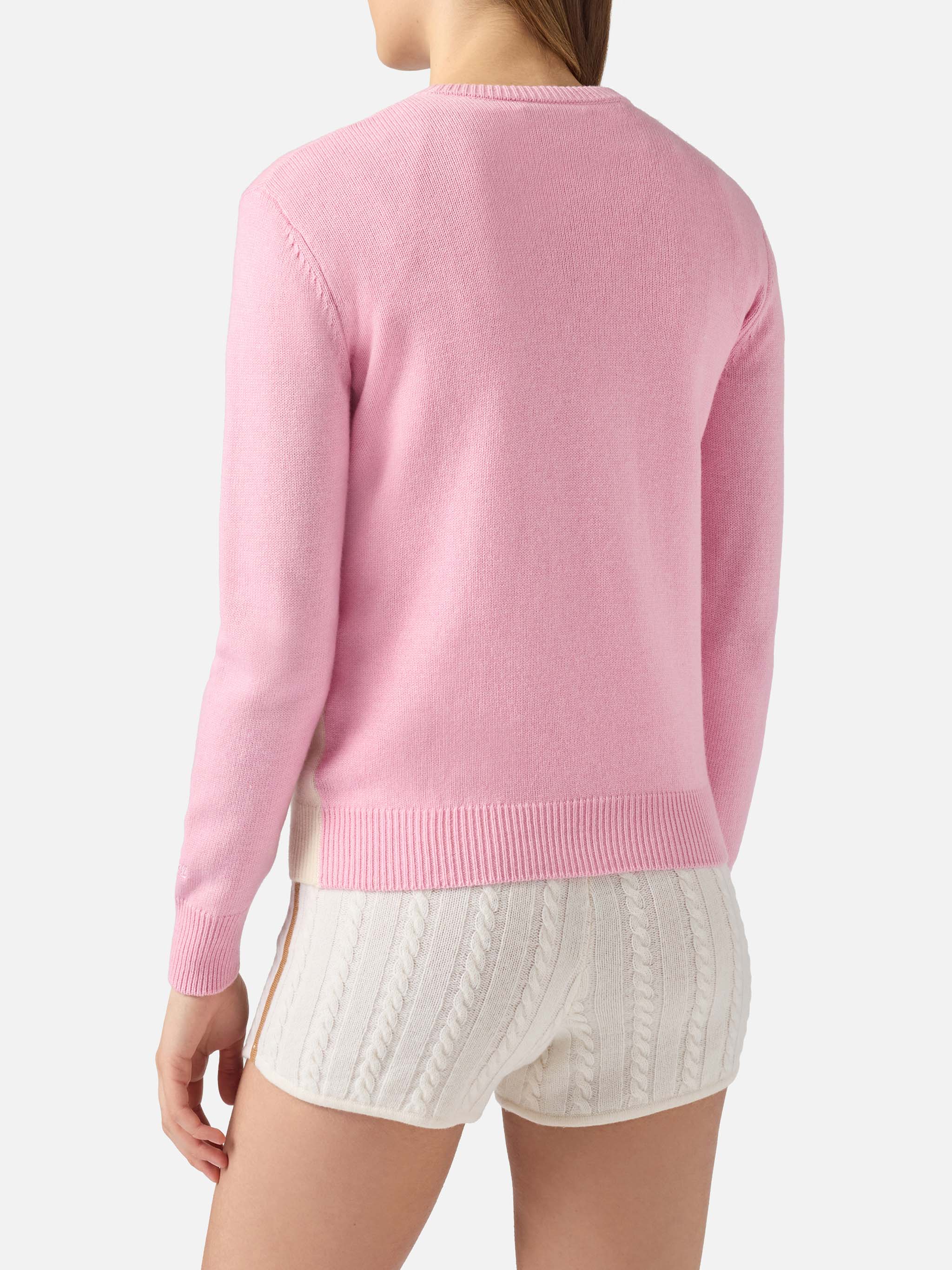 New Queen cashmere-blend sweater in pink with St. Moritz postcard jacquard | ST. MORITZ SPECIAL EDITION - Image 3
