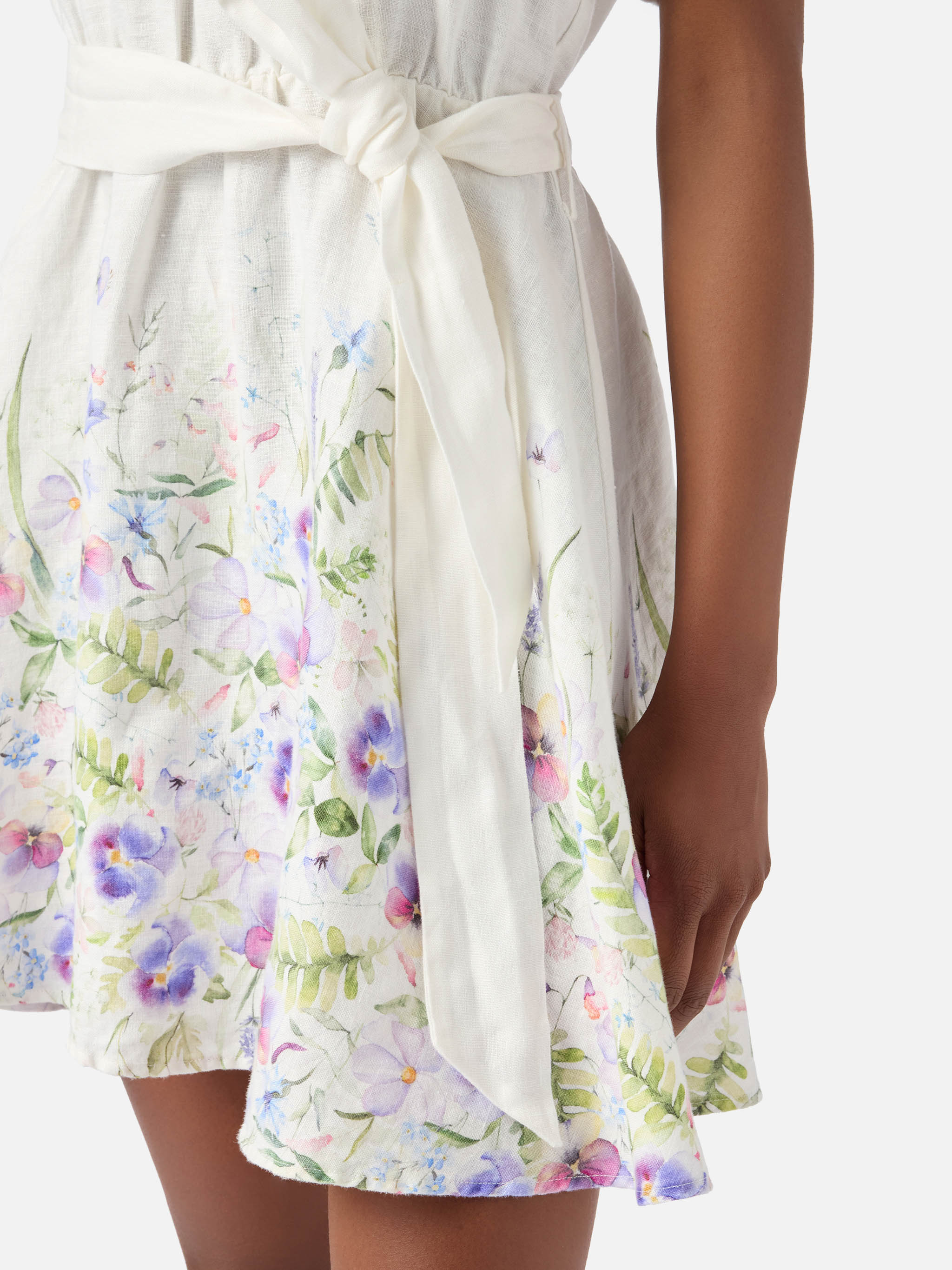 Short Joseline dress in linen with floral print - Image 4