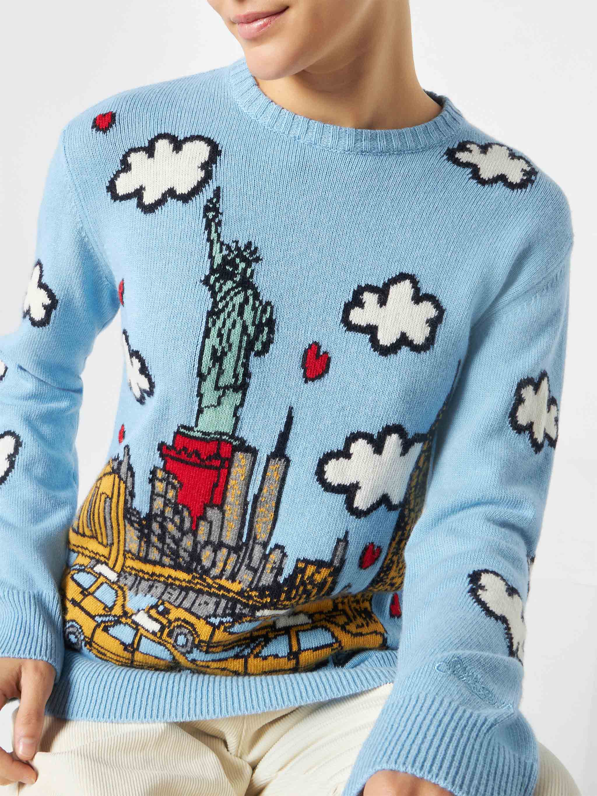 Light blue New Queen sweater with New York print