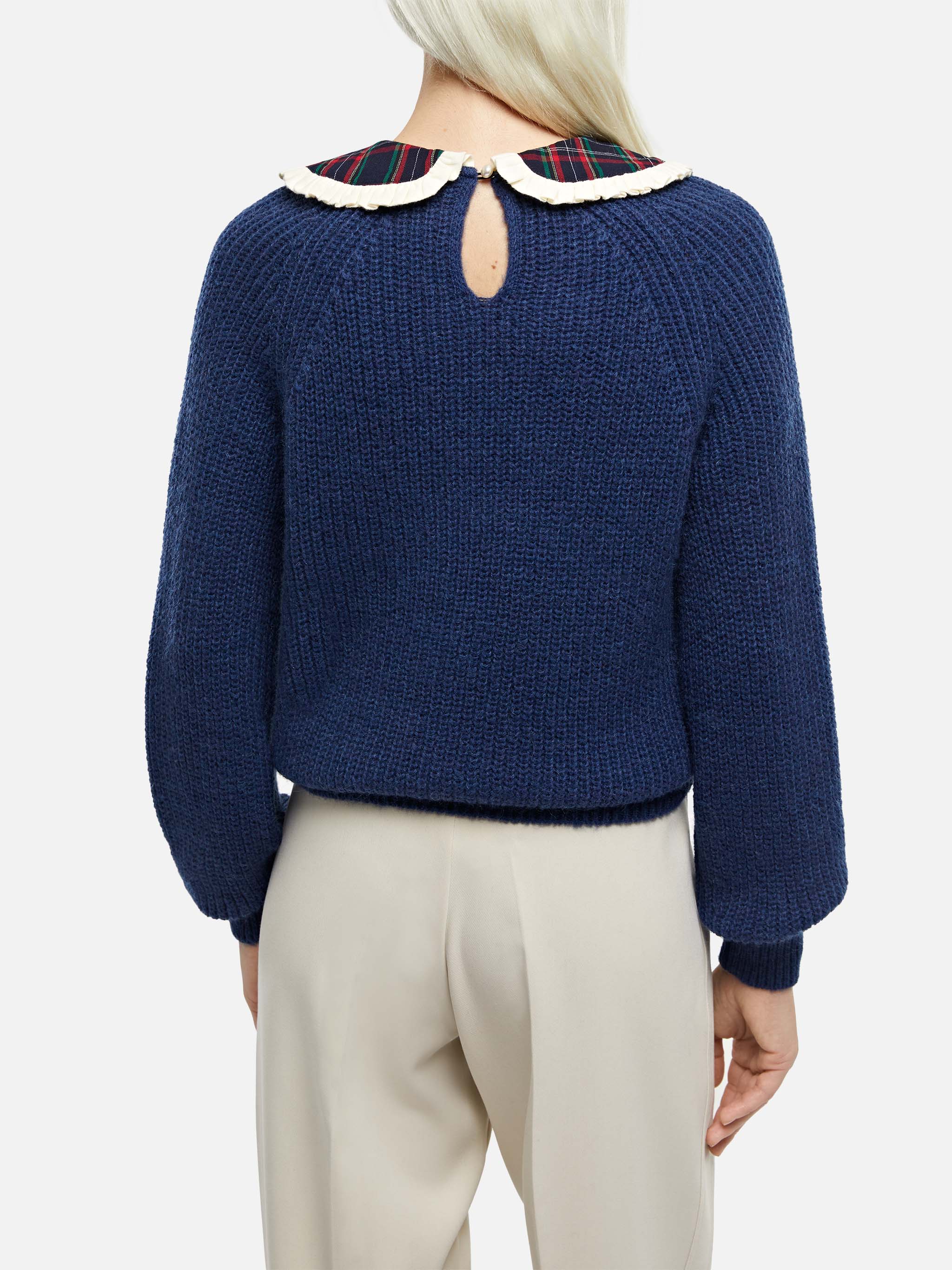 Woman navy blue ribbed sweater Calia with tartan collar and bow - Image 3